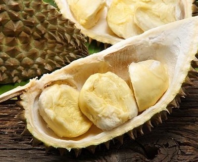 榴蓮的功效與作用 吃榴蓮的好處 榴蓮的作用