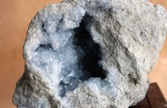 水晶產(chǎn)地在哪里？